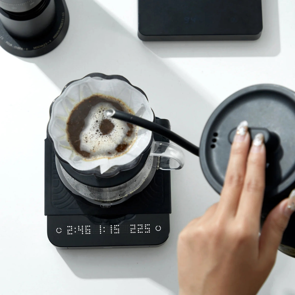 ZEROHERO Smart Coffee Scale 3.0 - Balanza Digital de Precisión CNC